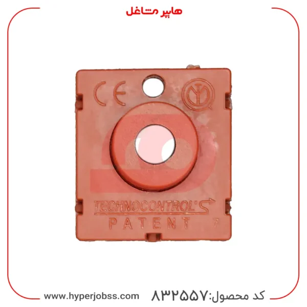 نمای نزدیک از روی میکروسوئیچ گاز صفحه ای فرا تکنو مدل کتابی